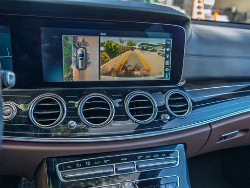 Used 2018 Mercedes-Benz E 63 AMG S image 27
