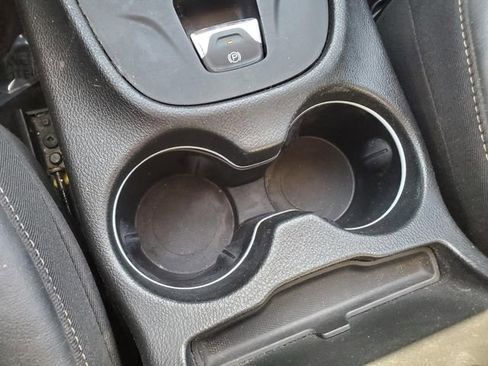 Used 2015 Jeep Cherokee Limited w/ Luxury Group image 27