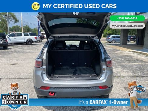 Used 2023 Jeep Compass Trailhawk AWD/4WD image 7