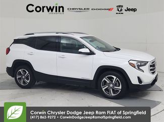 Used 2020 GMC Terrain SLT image 1