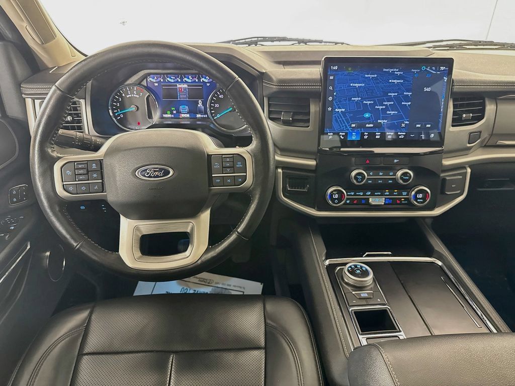 Used 2023 Ford Expedition Max XLT RWD image 29