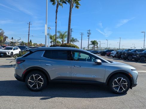 New 2026 Chevrolet Equinox EV LT w/ LPO, All-Weather Mat Package image 6