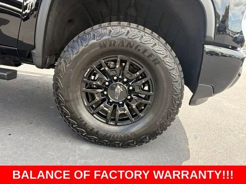 Used 2026 Chevrolet Silverado 2500 ZR2 AWD/4WD image 8
