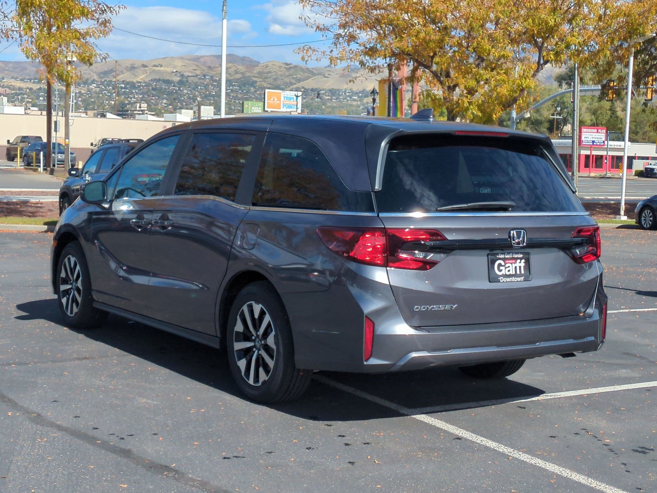 New 2027 Honda Odyssey EX-L image 8