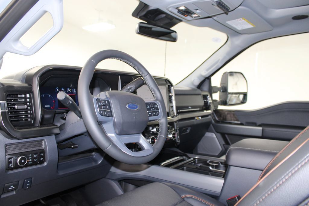 New 2026 Ford F350 Lariat w/ Black Appearance Package AWD/4WD image 15