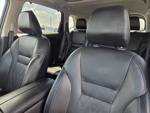 Used 2022 Nissan Rogue Platinum w/ Head-Up Display Package AWD/4WD image 28