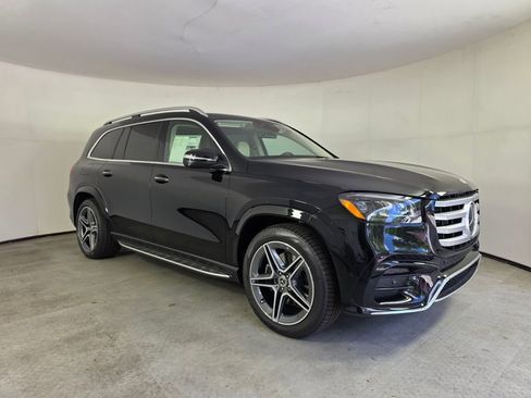 New 2026 Mercedes-Benz GLS 450 4MATIC image 1
