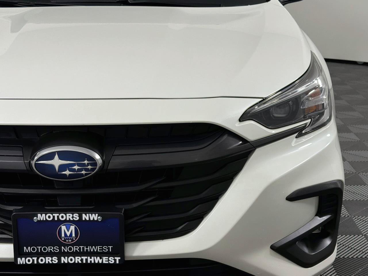 Used 2023 Subaru Legacy Premium AWD/4WD image 4