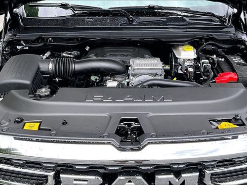 New 2026 RAM 1500 Big Horn AWD/4WD image 11