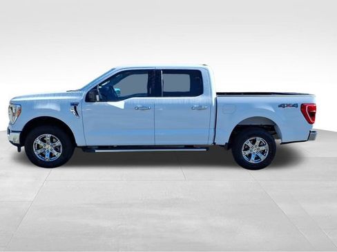 Certified 2022 Ford F150 XLT w/ Equipment Group 302A High image 4