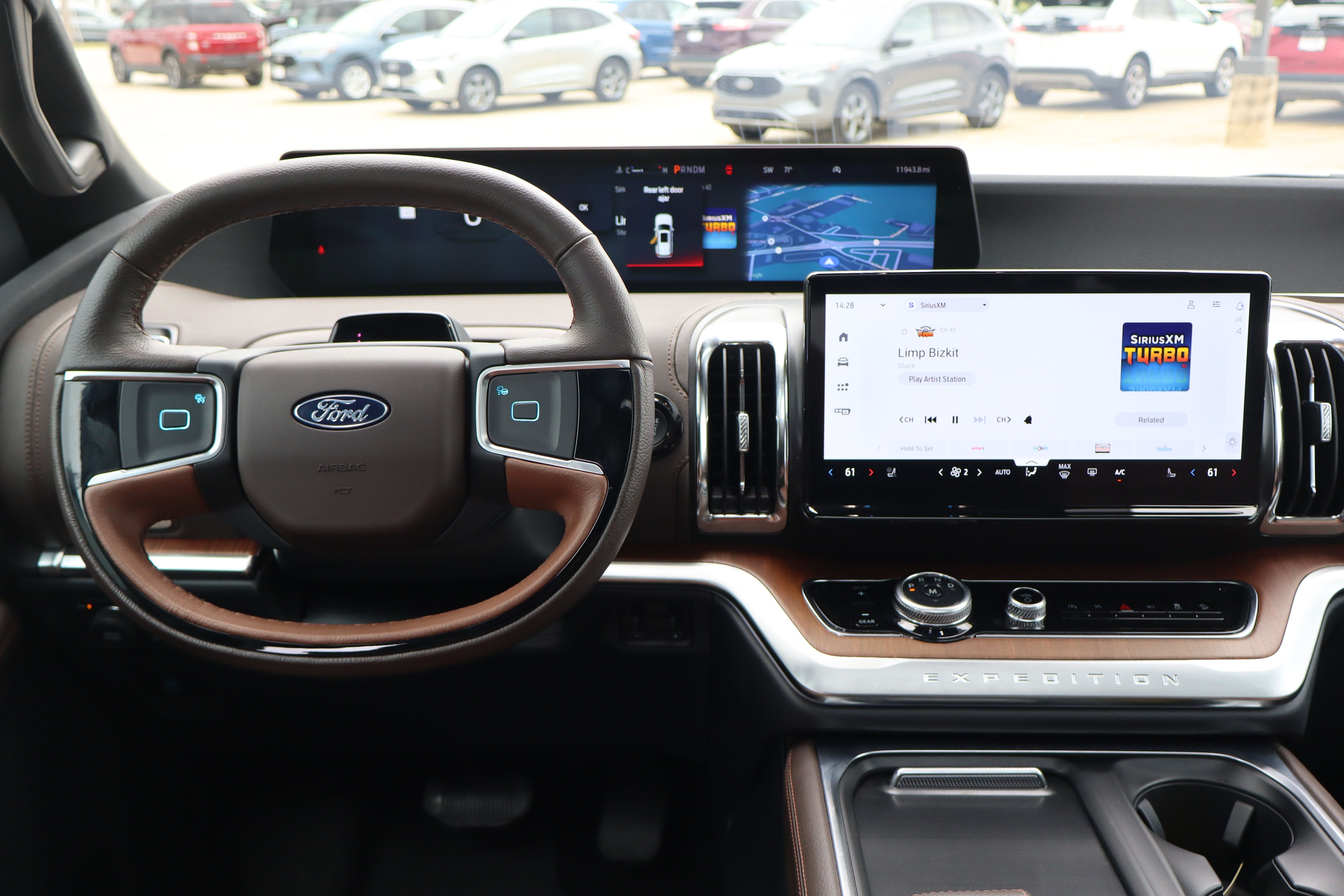Used 2025 Ford Expedition King Ranch AWD/4WD image 15