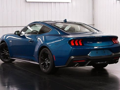 New 2026 Ford Mustang GT image 5