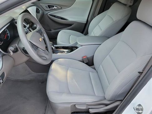 Used 2023 Chevrolet Malibu LS FWD image 3