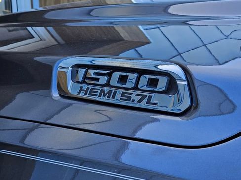 Used 2021 RAM 1500 Laramie AWD/4WD image 10