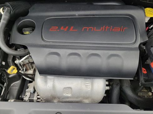 Used 2021 Jeep Compass Latitude w/ Sun and Sound Group FWD image 30