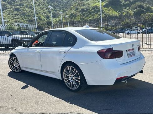 Used 2017 BMW 340i Sedan image 3