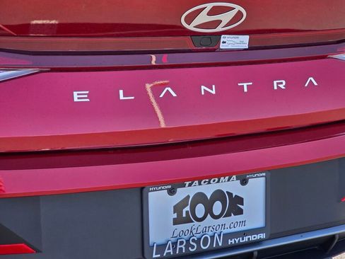 New 2025 Hyundai Elantra Sport image 13