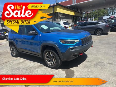 Used 2019 Jeep Cherokee Trailhawk w/ Comfort/Convenience Group AWD/4WD image 1