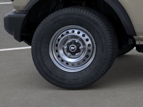 New 2026 Ford Bronco 2-Door AWD/4WD image 21