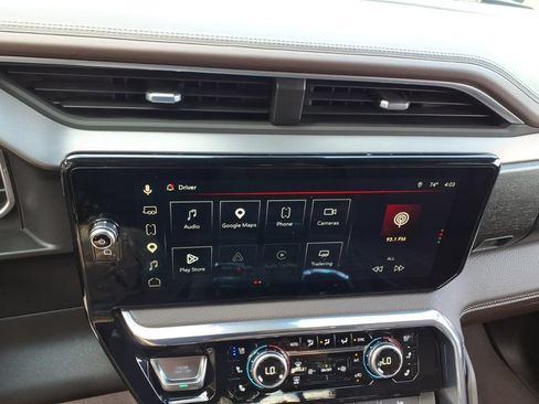 Used 2023 GMC Sierra 1500 Denali w/ Denali Reserve Package AWD/4WD image 24