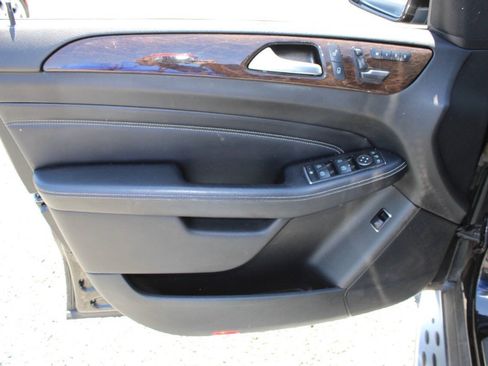 Used 2012 Mercedes-Benz ML 350 4MATIC image 21