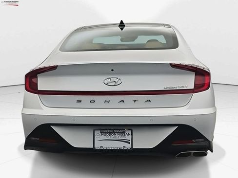Used 2021 Hyundai Sonata Limited image 8