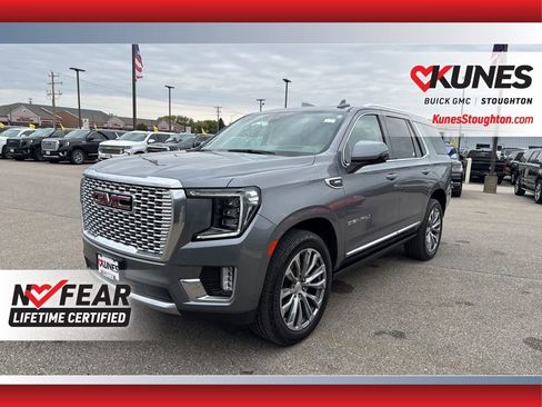 Used 2021 GMC Yukon Denali w/ Denali Premium Package image 6