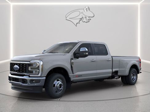 New 2026 Ford F350 Lariat w/ Lariat Ultimate Package AWD/4WD image 2