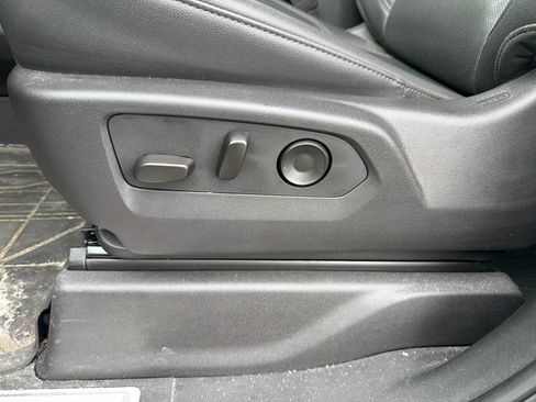 Used 2024 Chevrolet Silverado 1500 LTZ w/ LTZ Convenience Package II AWD/4WD image 14
