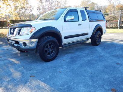 Used 2010 Nissan Frontier SE w/ SE Value Truck Pkg