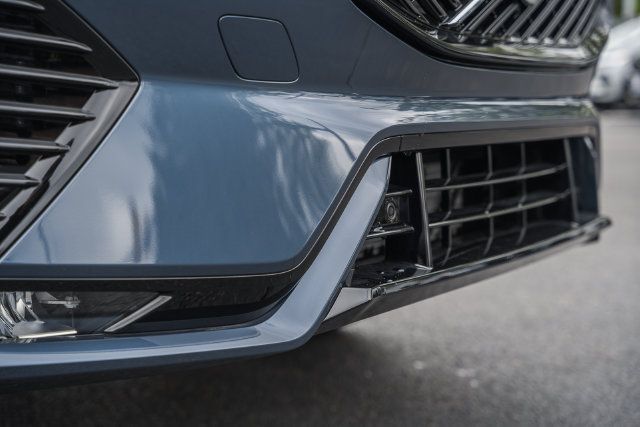 New 2027 Volvo XC60 B5 Ultra AWD/4WD image 16