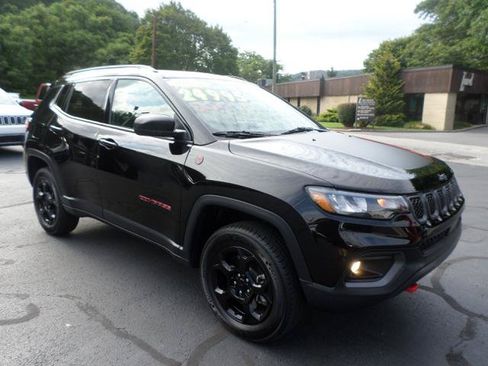 Used 2023 Jeep Compass Trailhawk w/ Sun and Sound Group AWD/4WD image 1