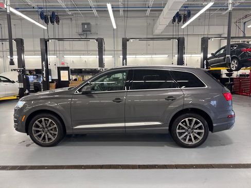 Used 2019 Audi Q7 3.0T Premium Plus w/ Premium Plus Package AWD/4WD image 9