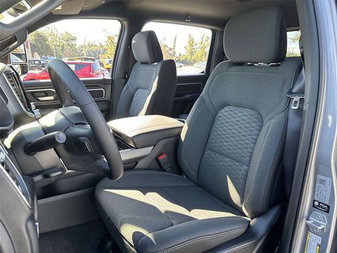 New 2026 RAM 1500 4x4 Crew Cab image 11