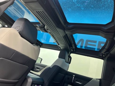 New 2026 GMC Hummer EV SUV AWD/4WD image 11