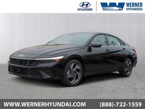 New 2026 Hyundai Elantra Limited FWD image 1