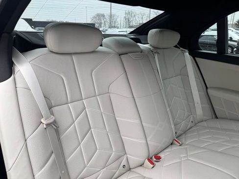 Certified 2023 BMW 760i xDrive w/ Parking Assistance Package image 31