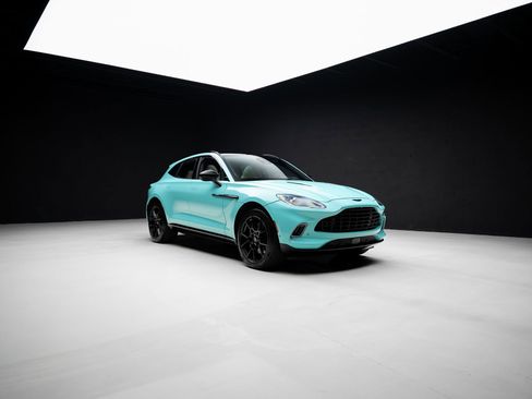 Used 2023 Aston Martin DBX AWD/4WD image 74