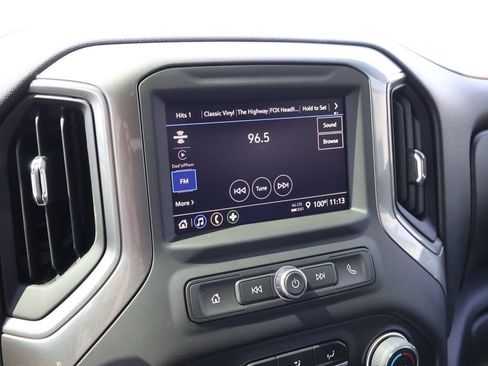 Used 2025 Chevrolet Silverado 1500 Custom w/ LPO, Dark Essentials Package AWD/4WD image 32