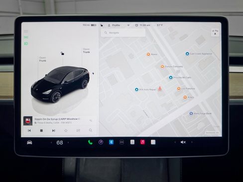 Used 2024 Tesla Model Y Long Range image 10