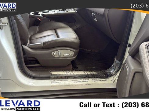 Used 2017 Porsche Macan S image 35