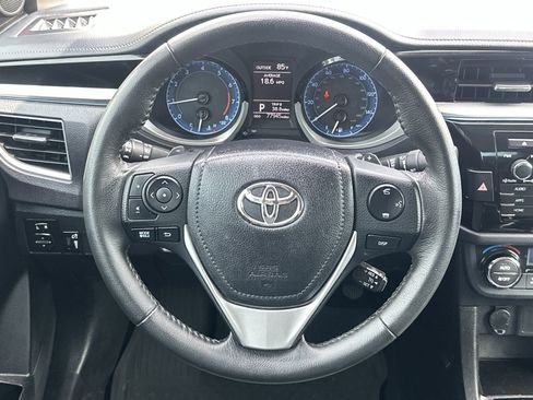 Used 2016 Toyota Corolla S FWD image 19
