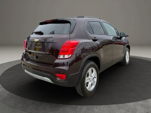 Used 2022 Chevrolet Trax LT w/ Driver Confidence Package AWD/4WD image 6