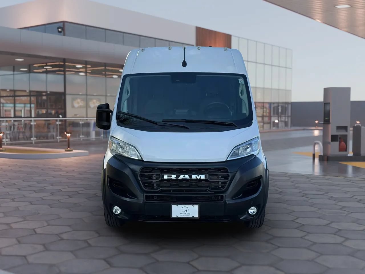 Used 2024 RAM ProMaster 2500 w/ Safety Group FWD image 9