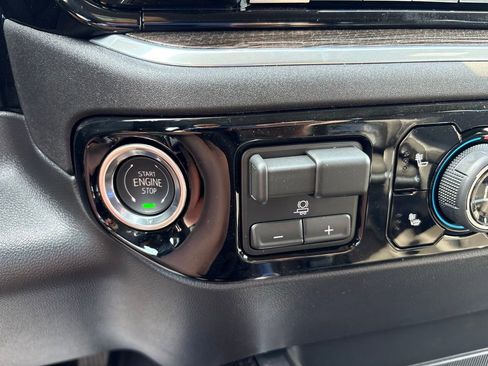 New 2026 Chevrolet Silverado 1500 LT Trail Boss w/ LT Trail Boss Premium Package AWD/4WD image 23