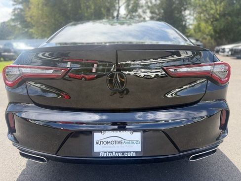 Used 2025 Acura TLX w/ Technology Package FWD image 4
