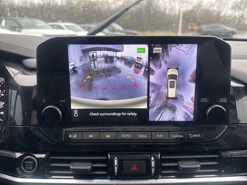 Used 2023 Nissan Pathfinder SL w/ SL Premium Package AWD/4WD image 19