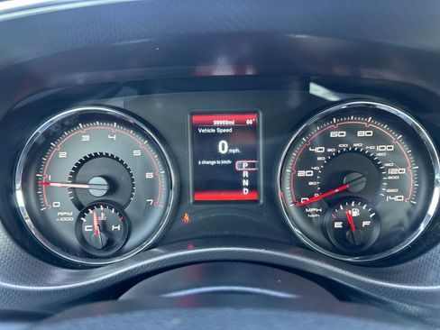 Used 2014 Dodge Charger SE image 12