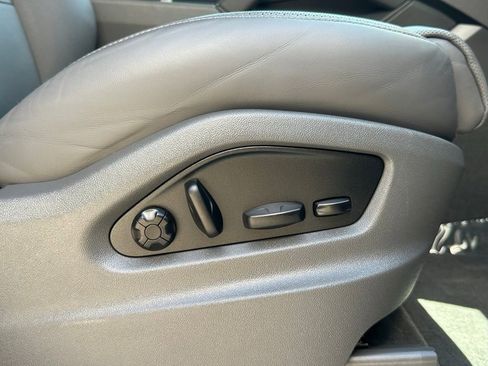 Used 2022 Porsche Cayenne E-Hybrid Coupe image 52