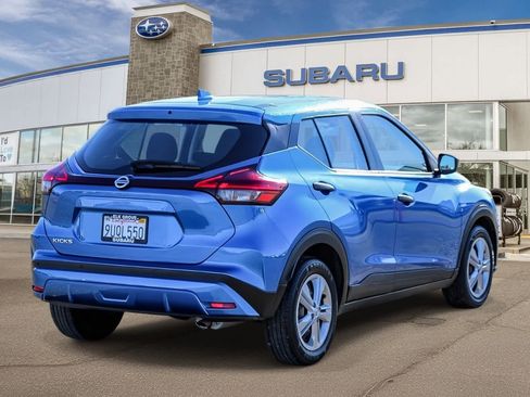 Used 2021 Nissan Kicks S image 4